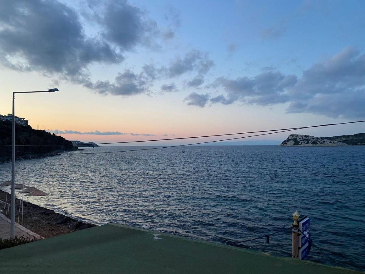 Giritli Rum Meyhanesi & Butik Otel Karaburun  Eksteriør bilde