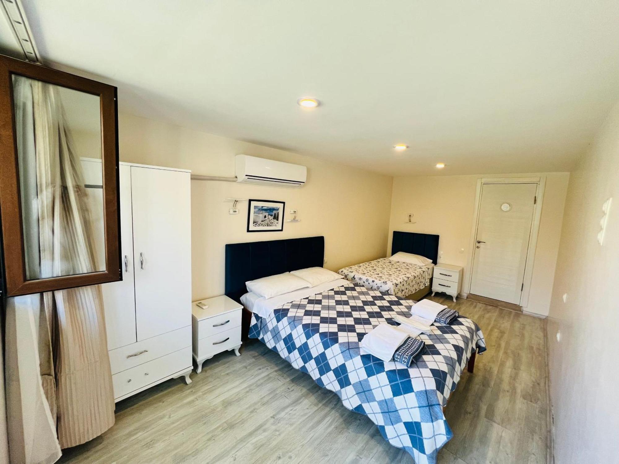 Giritli Rum Meyhanesi & Butik Otel Karaburun  Eksteriør bilde