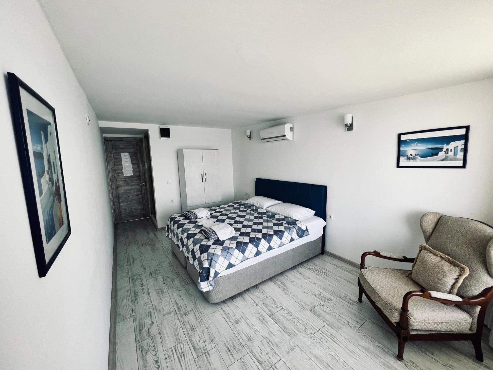 Giritli Rum Meyhanesi & Butik Otel Karaburun  Eksteriør bilde