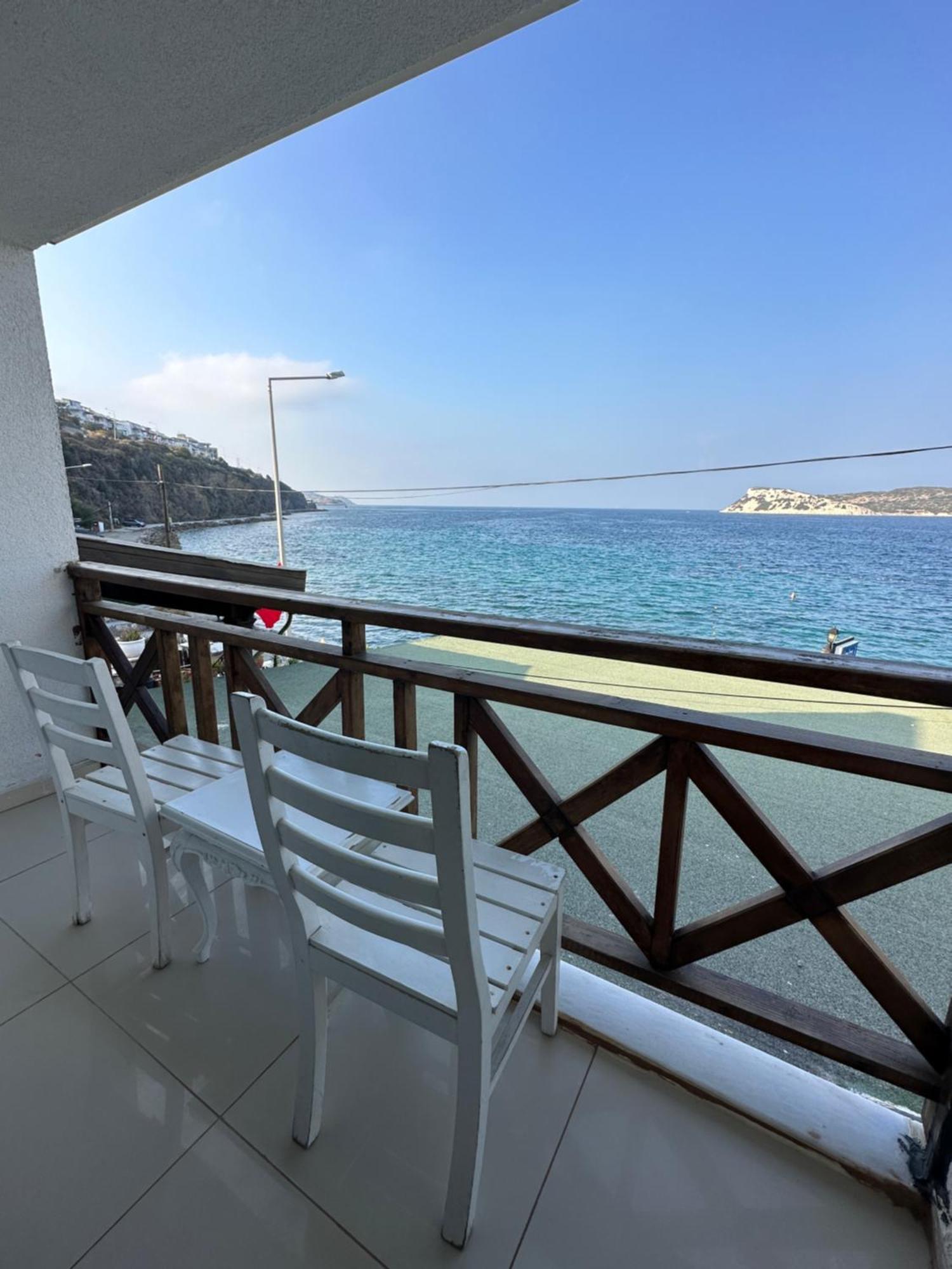 Giritli Rum Meyhanesi & Butik Otel Karaburun  Eksteriør bilde
